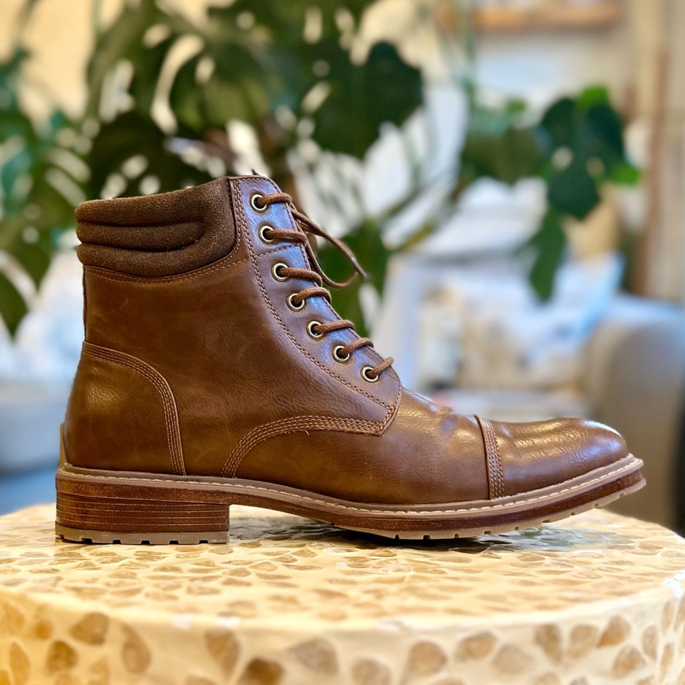 NWOT Brown Leather Short Boots Wood Bottom Dexter Comfort Memory Foam Lace Up 10